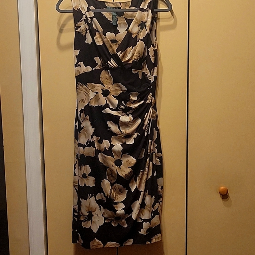 Women's dress